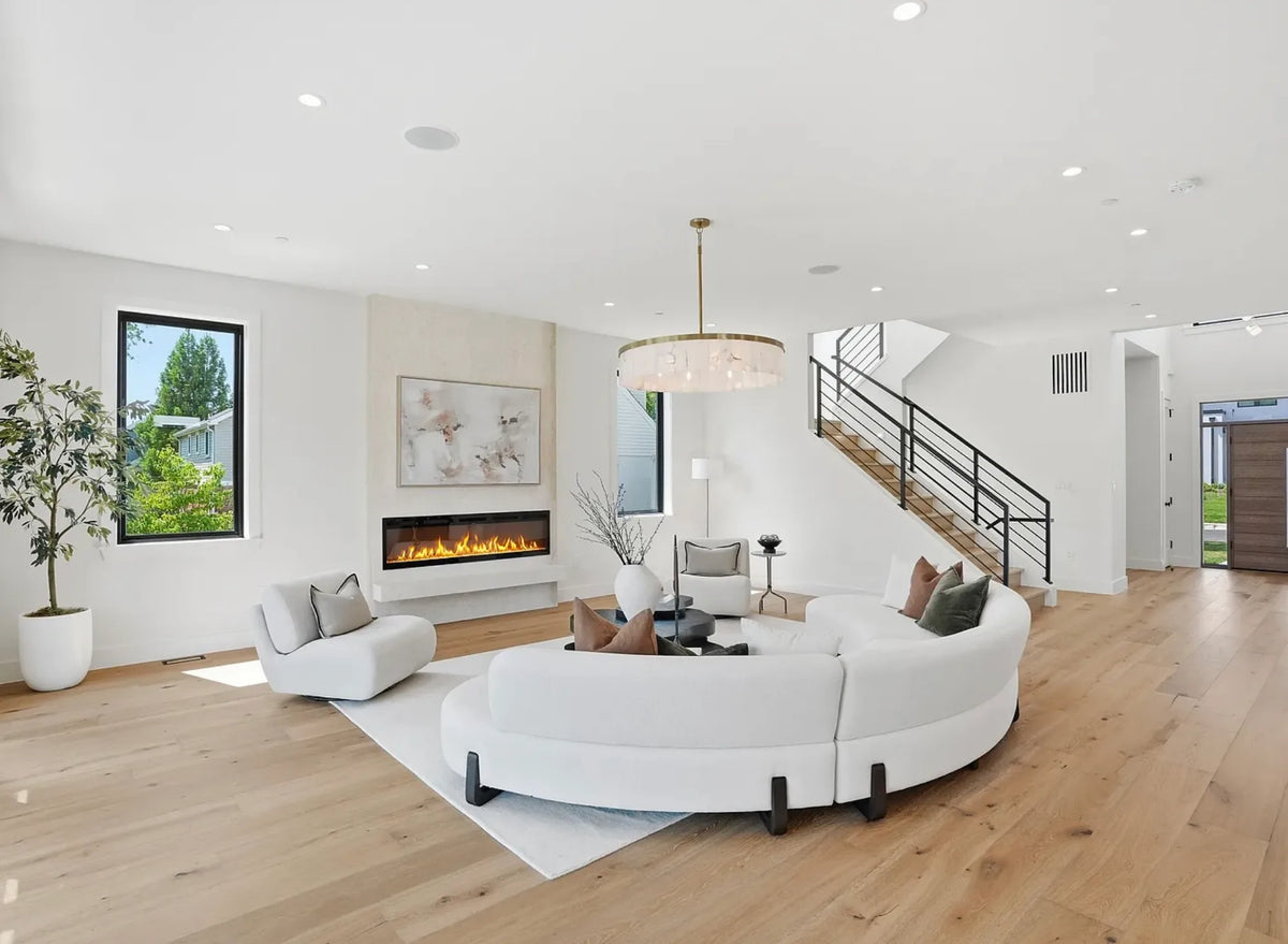 A Sunlit Modern Home in Bethesda